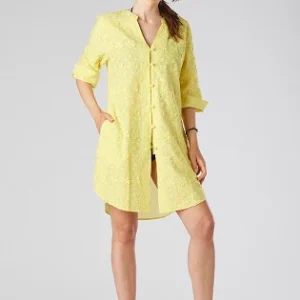 Camicia mezza manica fiori ricamati