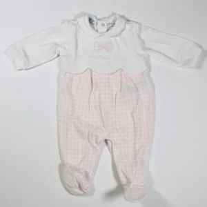 Tutina Melby neonata